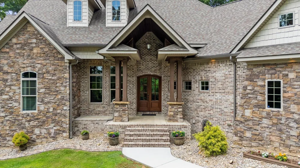 5539 Hunter Road Ooltewah, TN 37363