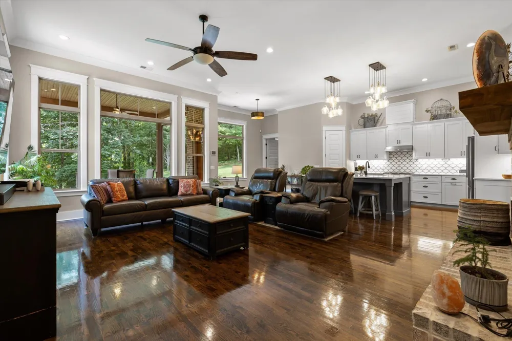 5539 Hunter Road Ooltewah, TN 37363
