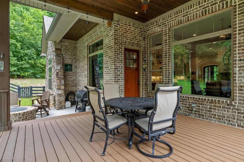 5539 Hunter Road Ooltewah, TN 37363