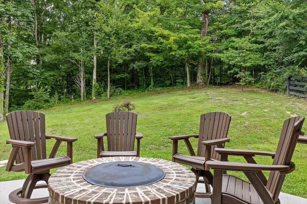 5539 Hunter Road Ooltewah, TN 37363