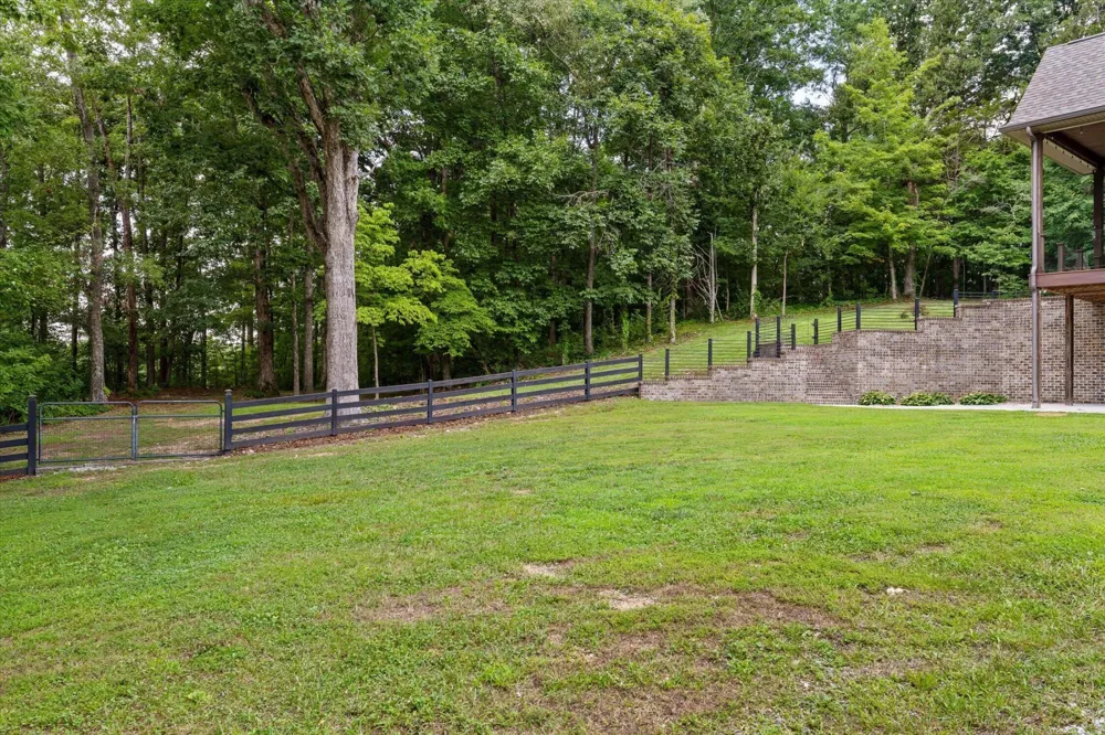 5539 Hunter Road Ooltewah, TN 37363