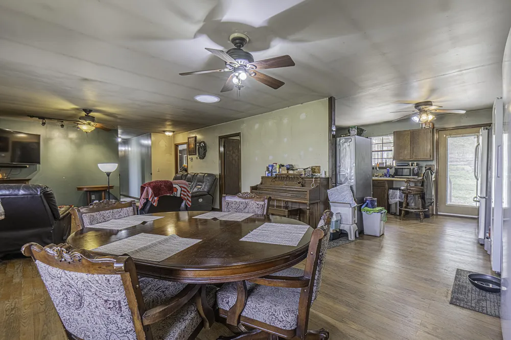 221 Forest Hills Drive Charleston, TN 37310