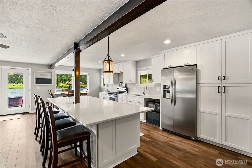 128 S River Rd Cusick, WA 99119