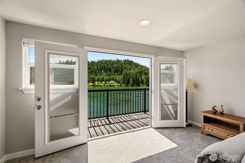 128 S River Rd Cusick, WA 99119