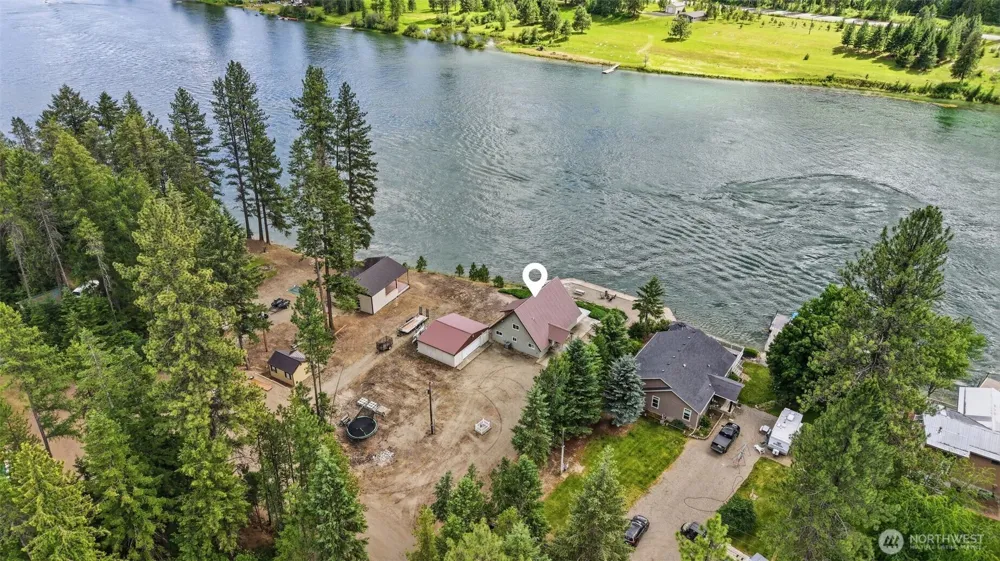 128 S River Rd Cusick, WA 99119