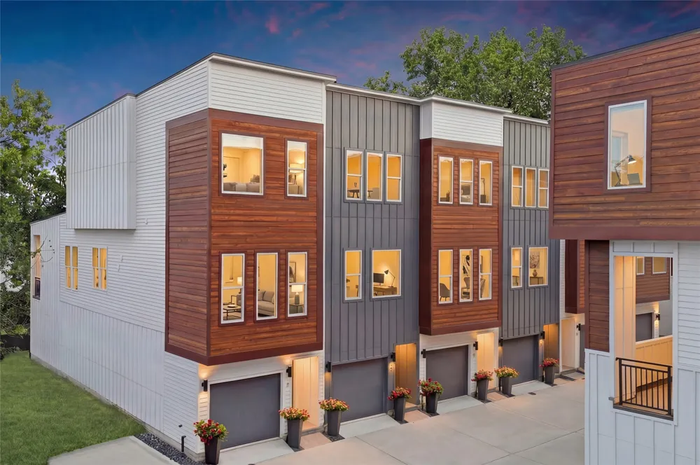2505 Bluebonnet Avenue #12 Austin, TX 78704