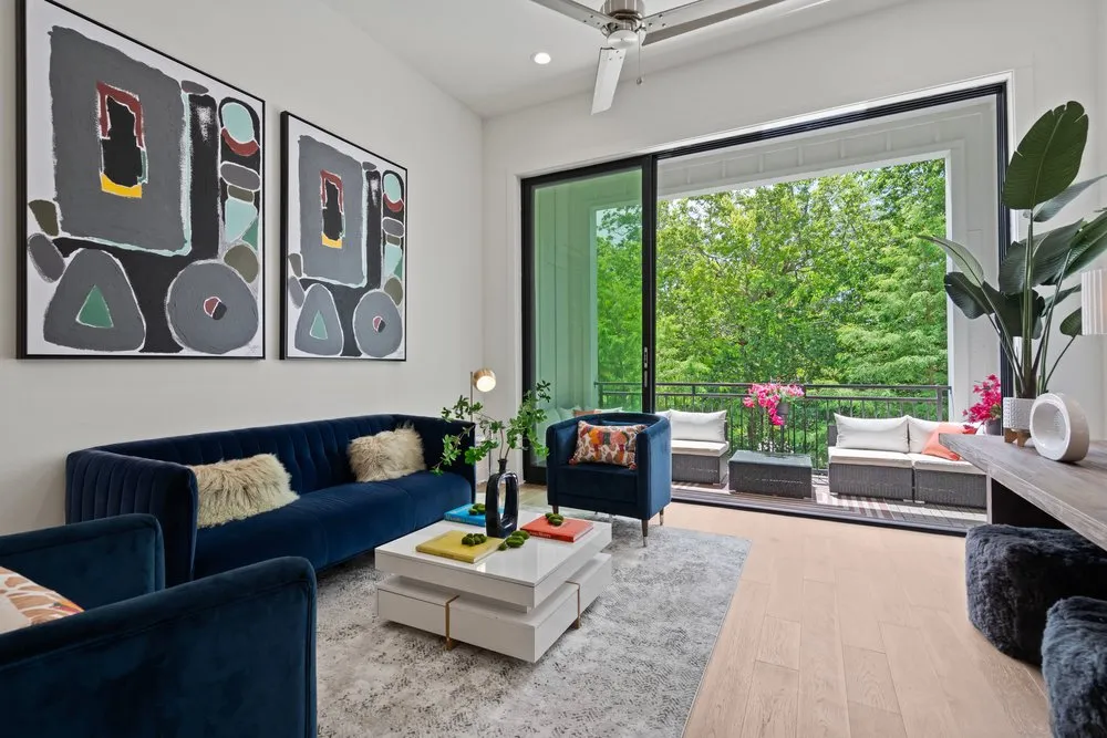 2505 Bluebonnet Avenue #12 Austin, TX 78704