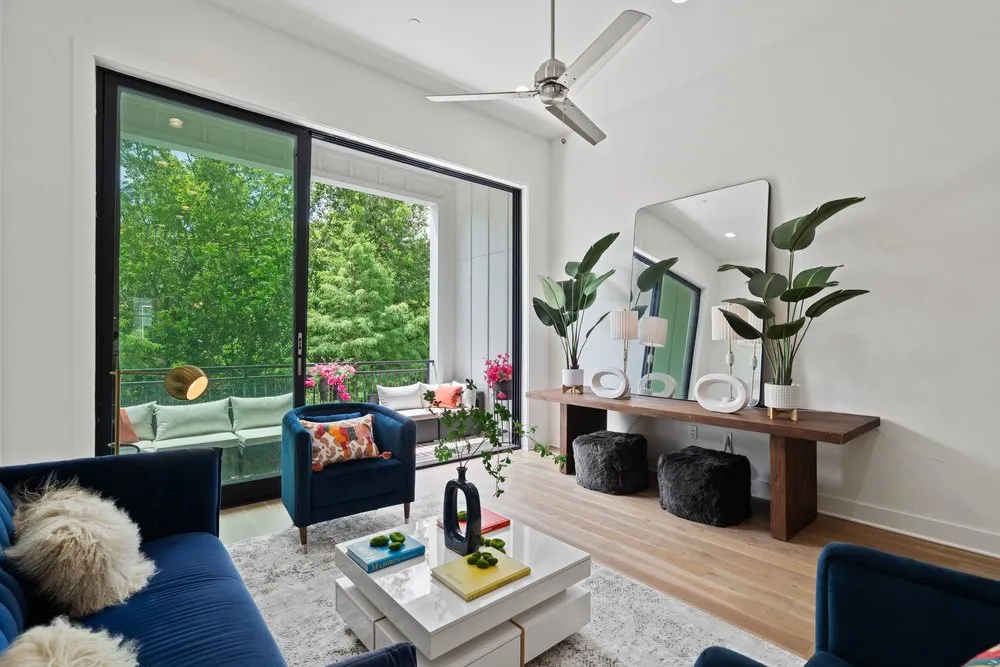 2505 Bluebonnet Avenue #12 Austin, TX 78704