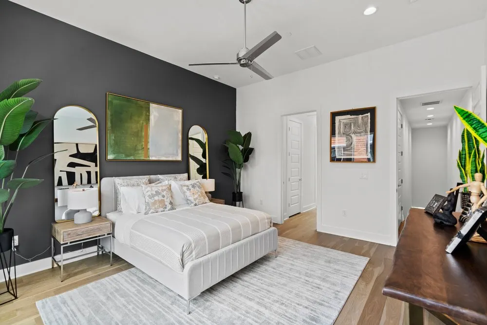 2505 Bluebonnet Avenue #12 Austin, TX 78704