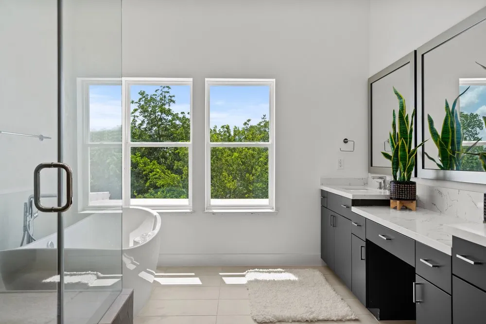 2505 Bluebonnet Avenue #12 Austin, TX 78704