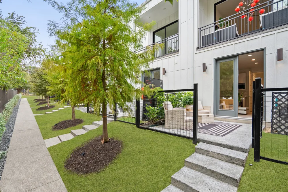 2505 Bluebonnet Avenue #12 Austin, TX 78704
