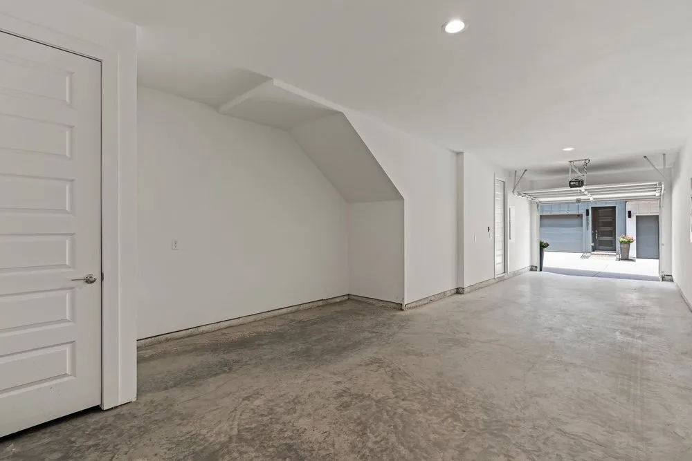 2505 Bluebonnet Avenue #12 Austin, TX 78704