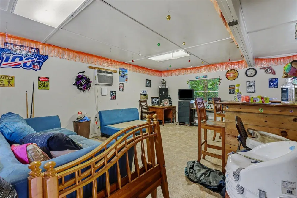 13395 SE 106TH AVENUE Ocklawaha, FL 32179