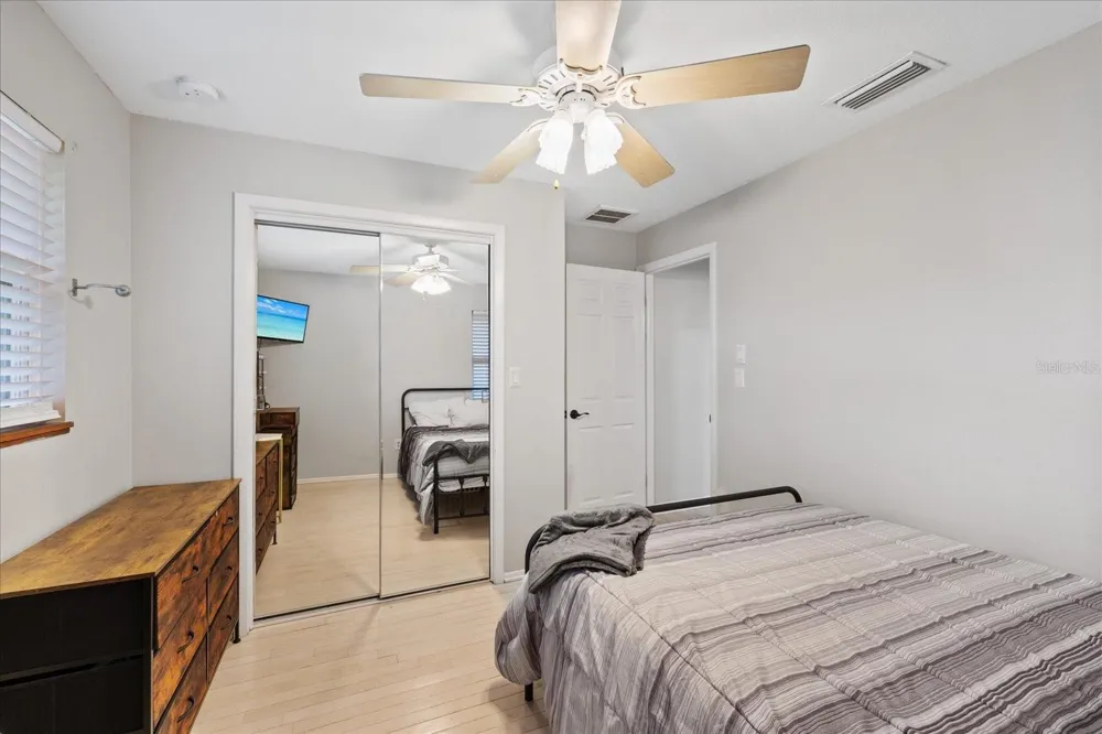 1410 RIVERSIDE DRIVE Tarpon Springs, FL 34689