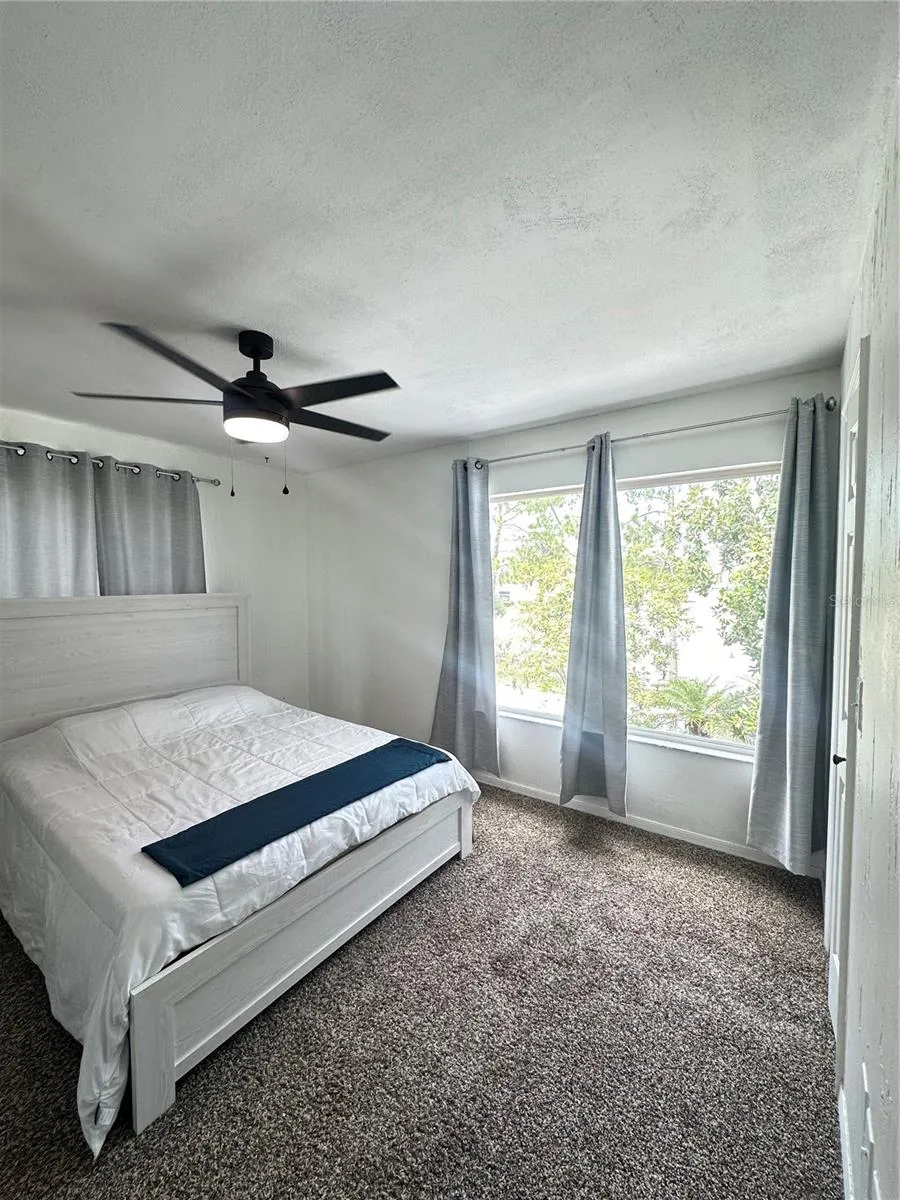 2235 FLUORSHIRE DR DRIVE Brandon, FL 33511