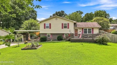 2317 Roundtree Rd