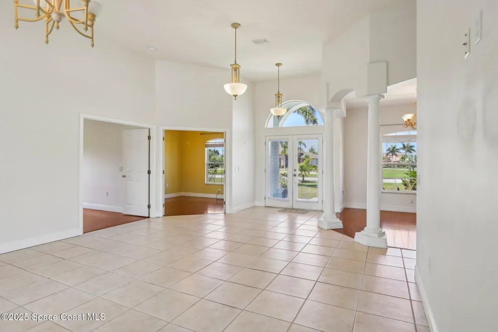 929 Hialeah Street Rockledge, FL 32955