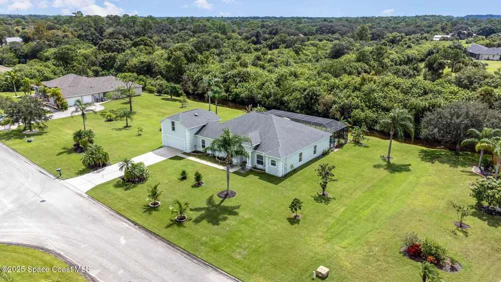 929 Hialeah Street Rockledge, FL 32955