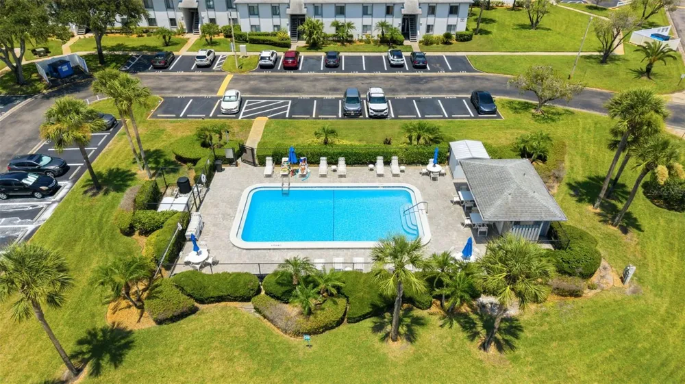 126 CYPRESS COURT #26 Oldsmar, FL 34677