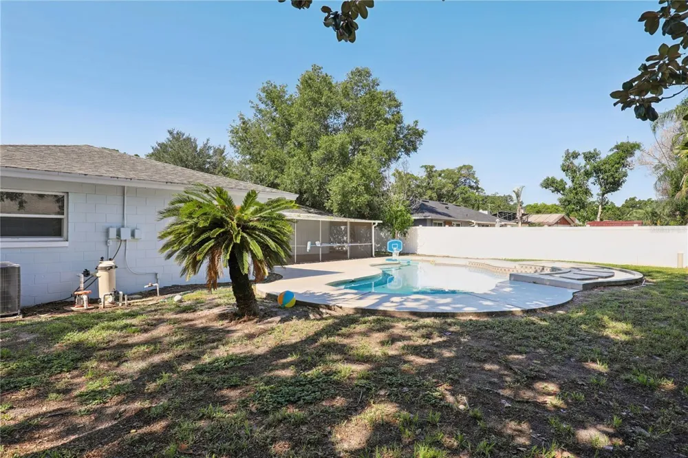 5311 JENNIFER PLACE Orlando, FL 32807