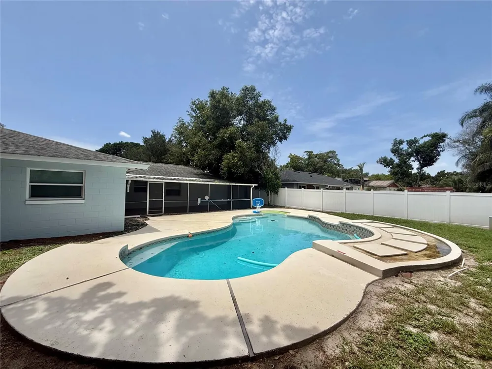 5311 JENNIFER PLACE Orlando, FL 32807