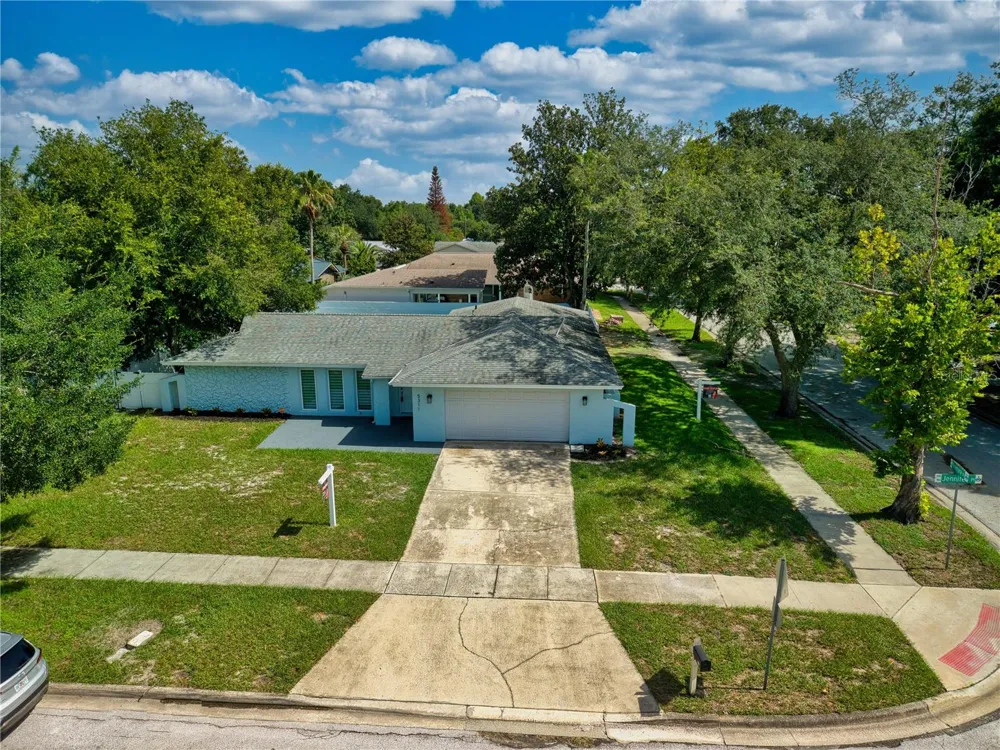 5311 JENNIFER PLACE Orlando, FL 32807
