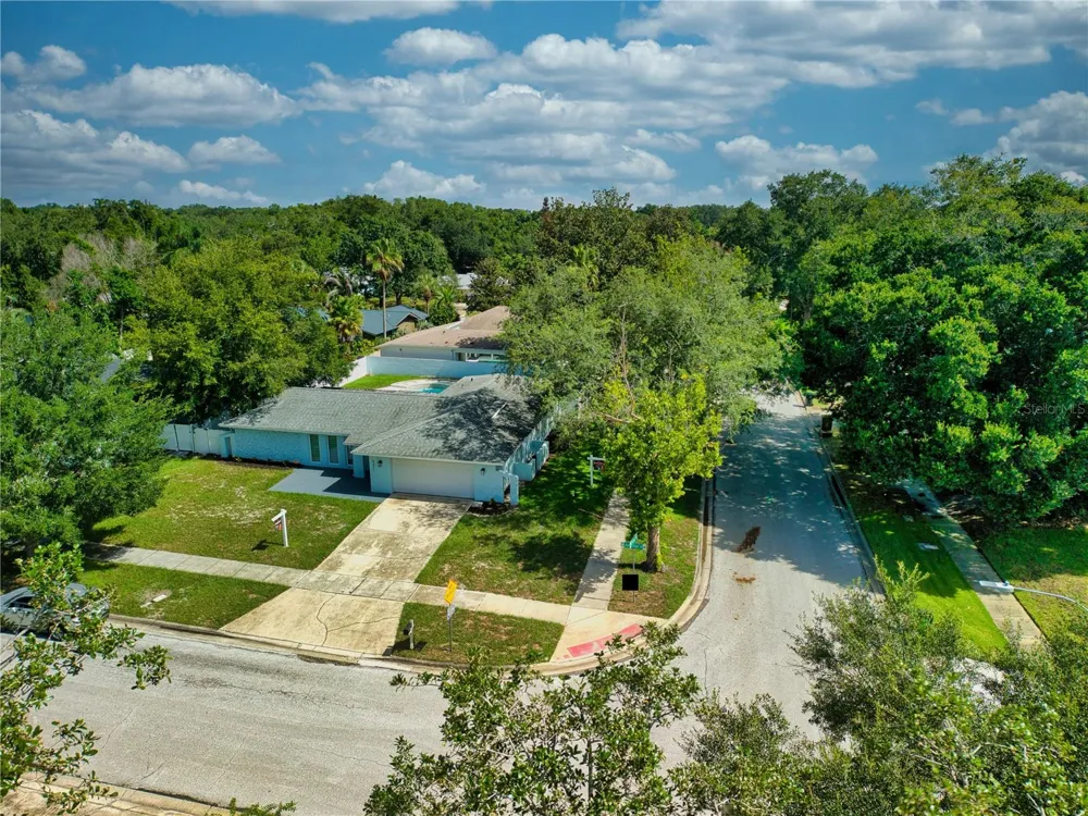 5311 JENNIFER PLACE Orlando, FL 32807