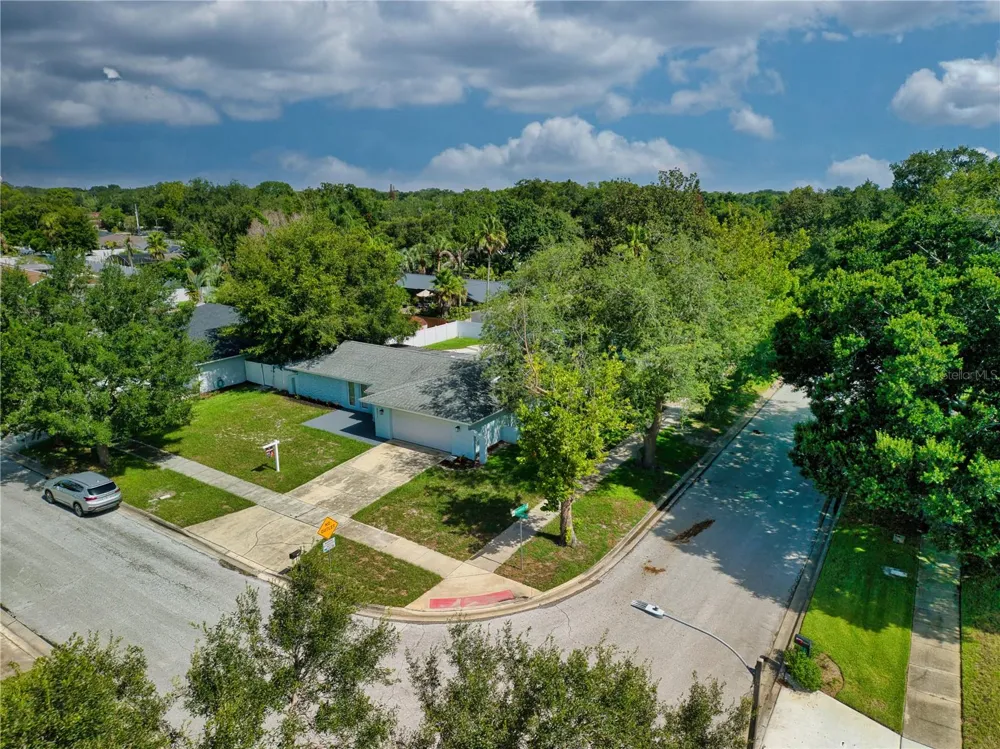 5311 JENNIFER PLACE Orlando, FL 32807