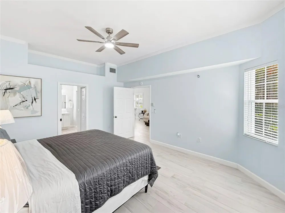 3701 54TH DRIVE W #104 Bradenton, FL 34210