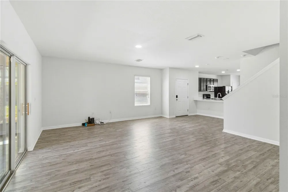 9973 HOUND CHASE DRIVE Gibsonton, FL 33534