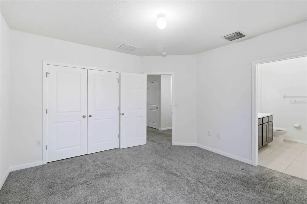 9973 HOUND CHASE DRIVE Gibsonton, FL 33534