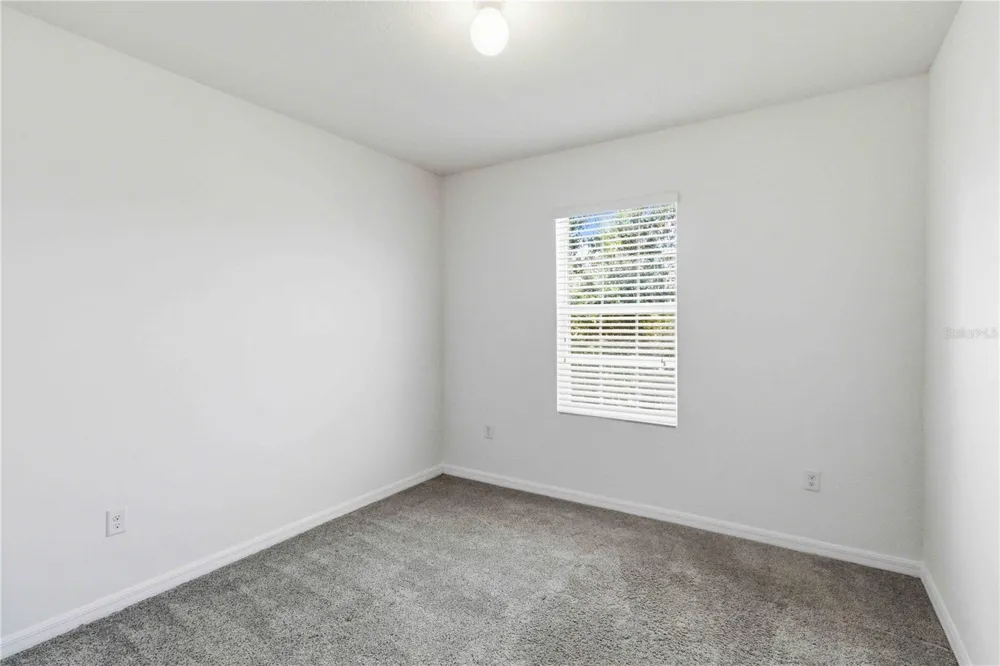 9973 HOUND CHASE DRIVE Gibsonton, FL 33534