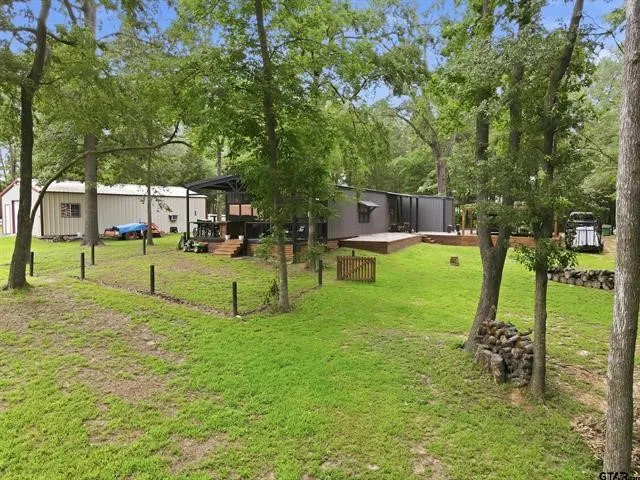 20 Red Oak Scroggins, TX 75480