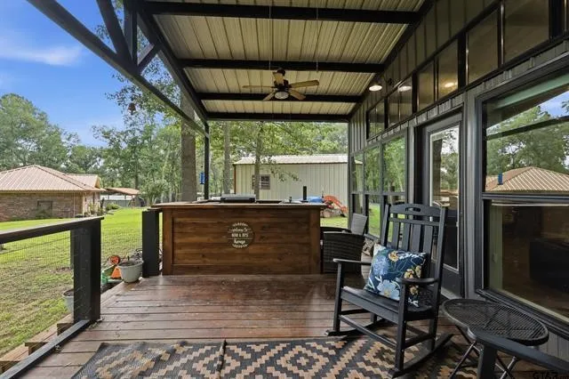 20 Red Oak Scroggins, TX 75480