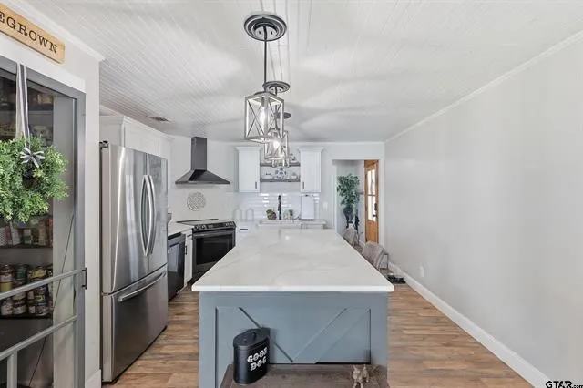 20 Red Oak Scroggins, TX 75480