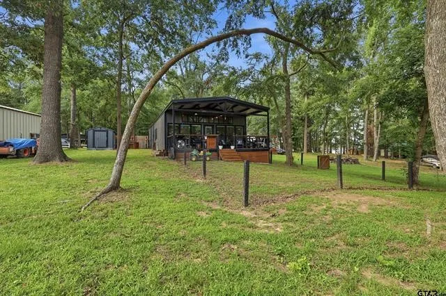 20 Red Oak Scroggins, TX 75480