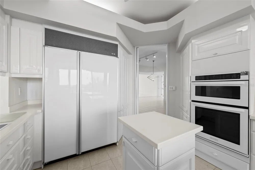 3060 GRAND BAY BOULEVARD #133 Longboat Key, FL 34228