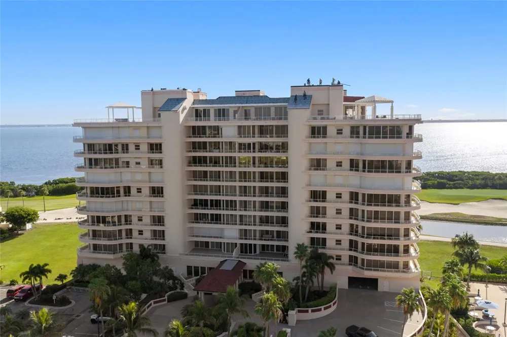 3060 GRAND BAY BOULEVARD #133 Longboat Key, FL 34228