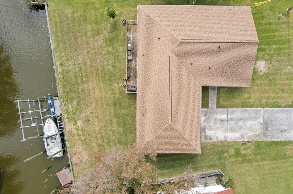 214 Yaupon Drive Baytown, TX 77520