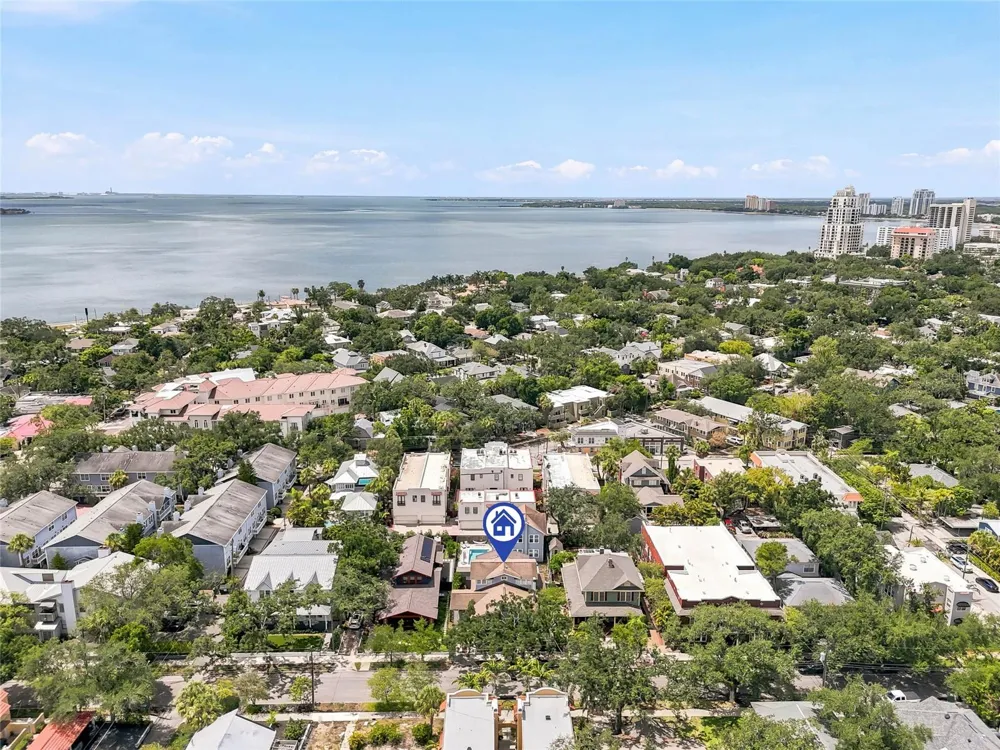1706 W JETTON AVENUE Tampa, FL 33606