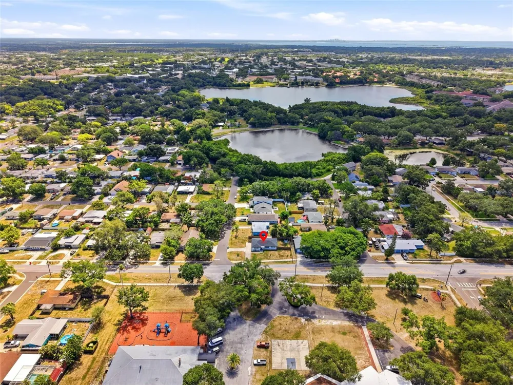2117 HERCULES AVENUE Clearwater, FL 33763