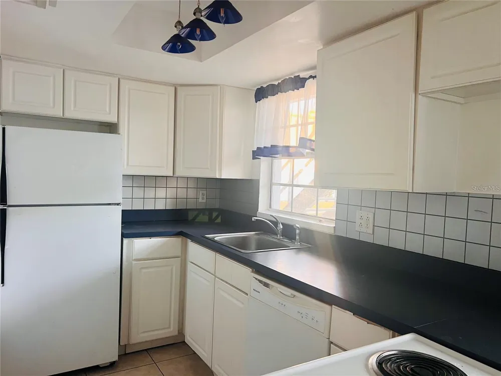 1000 S SEMORAN BOULEVARD #715 Winter Park, FL 32792