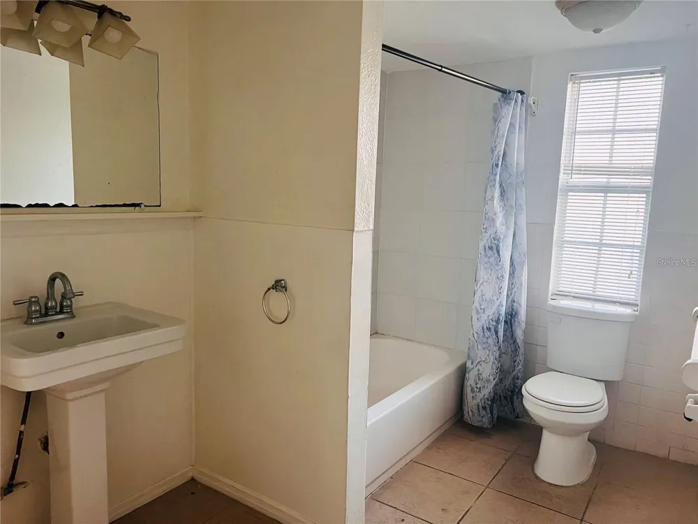 1000 S SEMORAN BOULEVARD #715 Winter Park, FL 32792