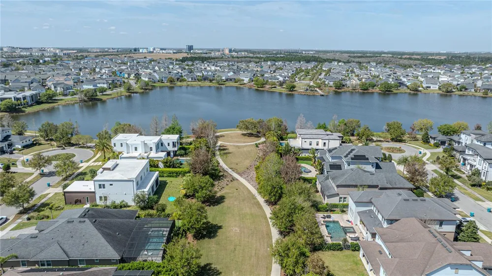 9462 BECKER COURT Orlando, FL 32827