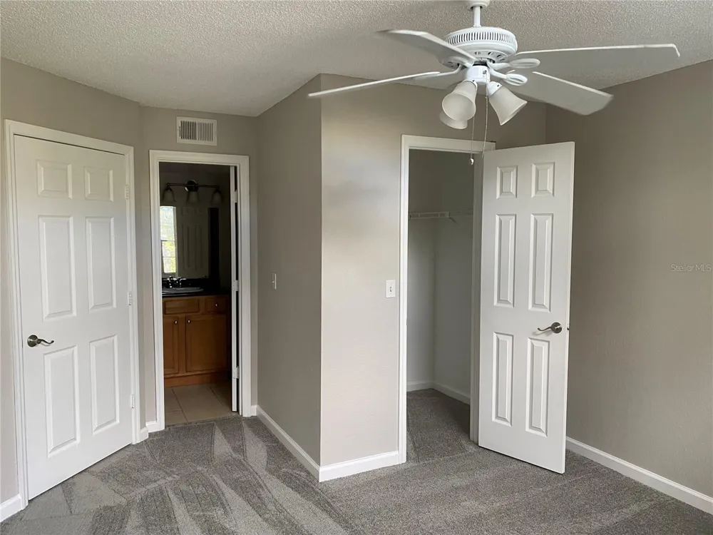 400 LAKE PLACID COURT #104 Altamonte Springs, FL 32701