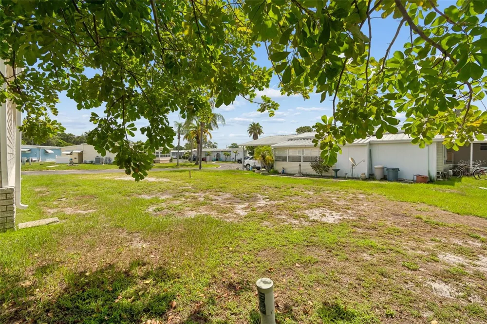 9790 66TH STREET #365 Pinellas Park, FL 33782