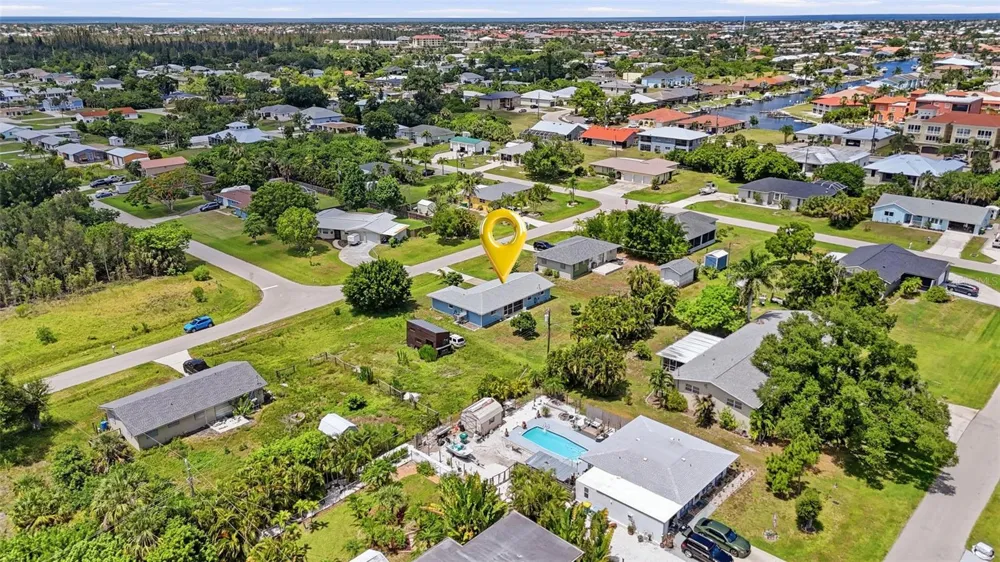 700 DOLPHIN PARKWAY Punta Gorda, FL 33950