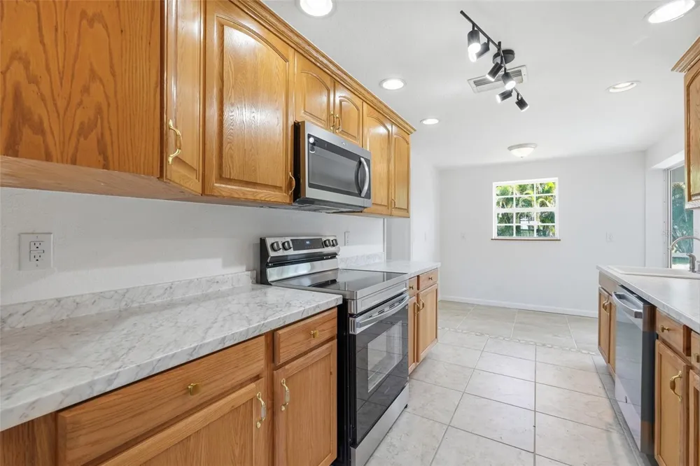 700 DOLPHIN PARKWAY Punta Gorda, FL 33950