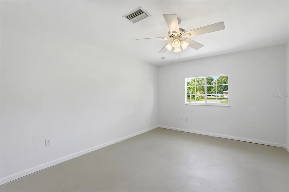700 DOLPHIN PARKWAY Punta Gorda, FL 33950