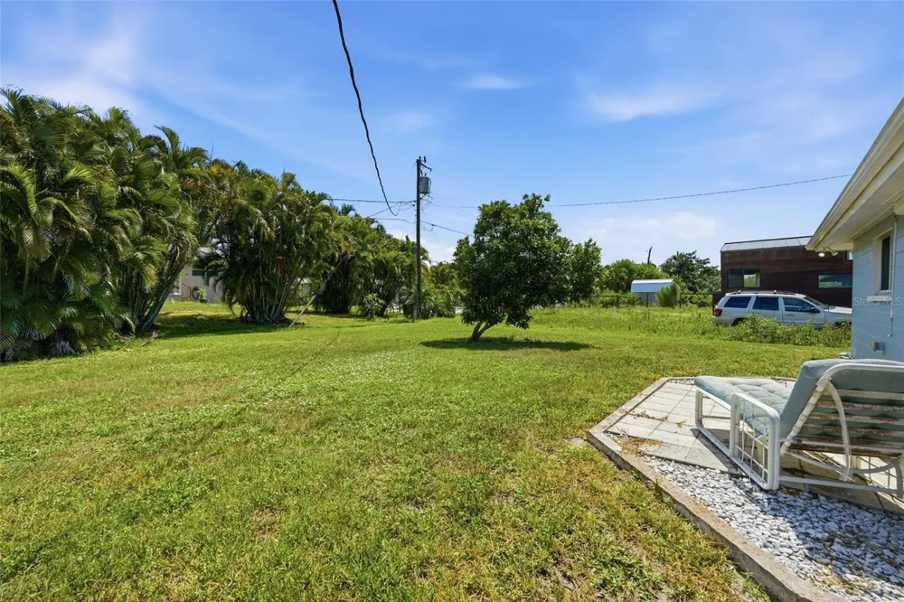 700 DOLPHIN PARKWAY Punta Gorda, FL 33950